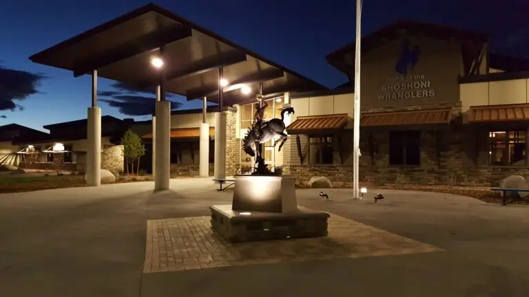 Post construction of the Shoshoni K-12 School in Shosoni, Wyoming completed by Groathouse Construction featuring the exterior