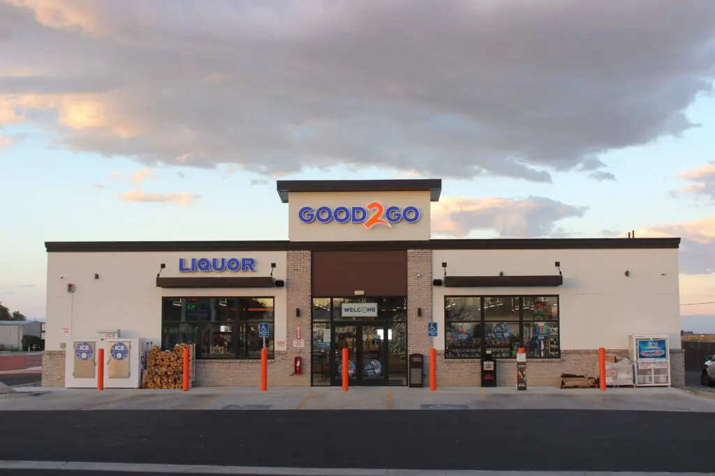 Post construction of a new Good2Go Convenience Store and Exxon Gas Station in Raison, Wyoming completed by Groathouse Construction